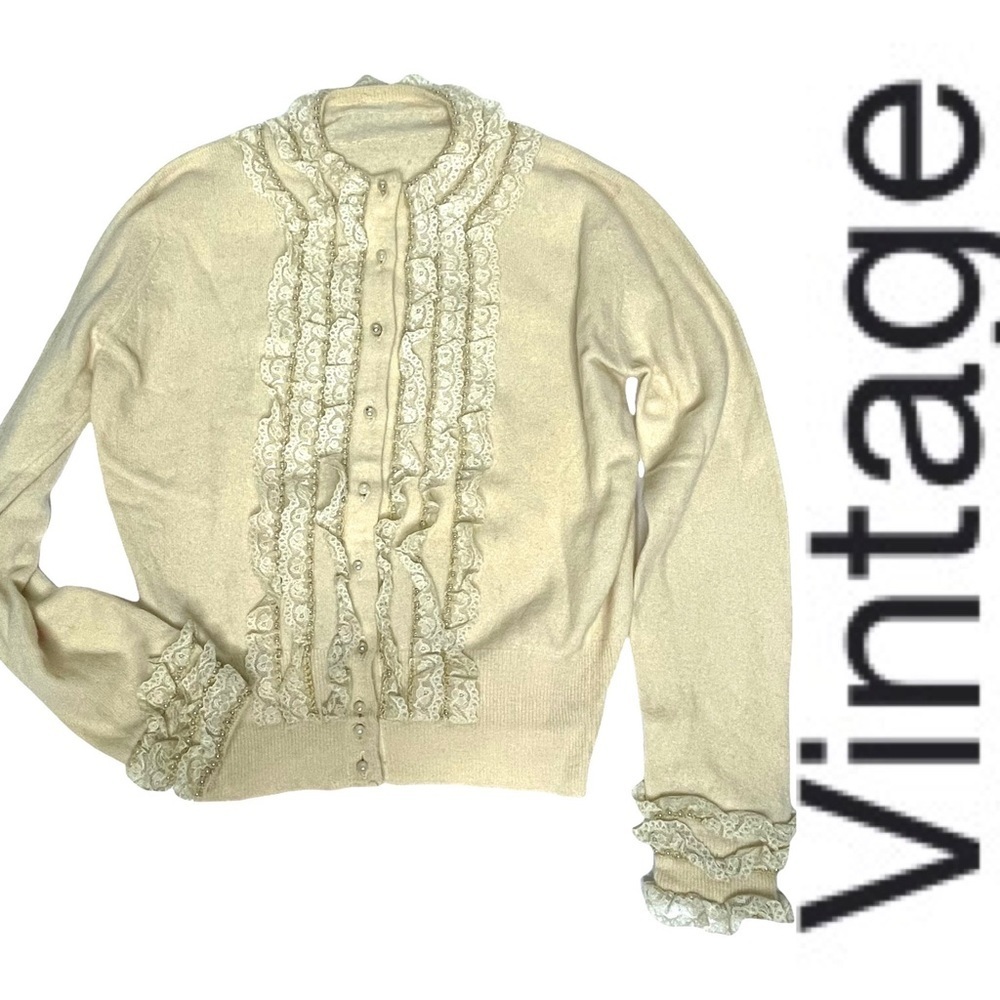 Vintage Cream Lace and Pearl Cardigan Xs-s